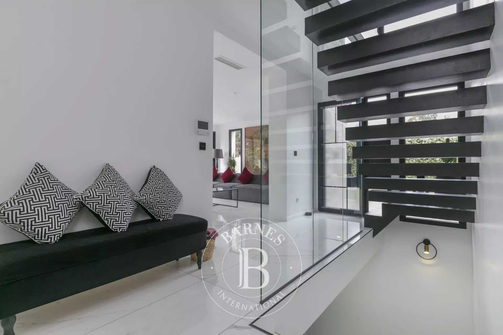 Villa Croissy-sur-Seine  -  ref 84425749 (picture 3)