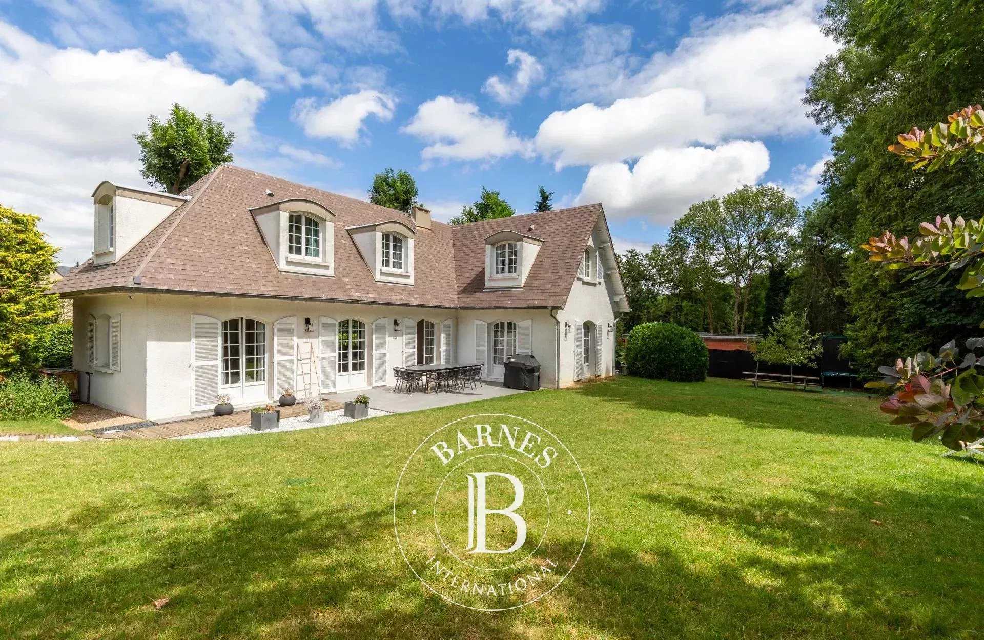 Maison Saint-Germain-en-Laye  -  ref 86101942 (picture 1)