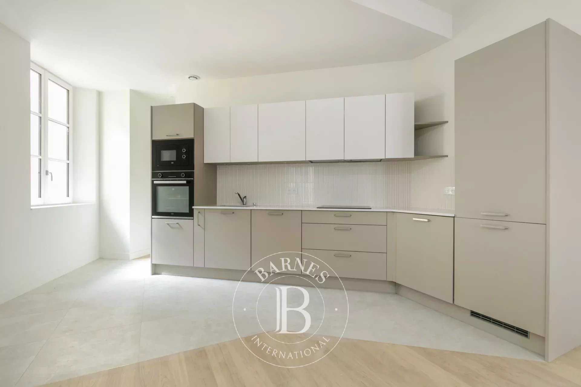 Appartement Saint-Germain-en-Laye  -  ref 86056276 (picture 2)