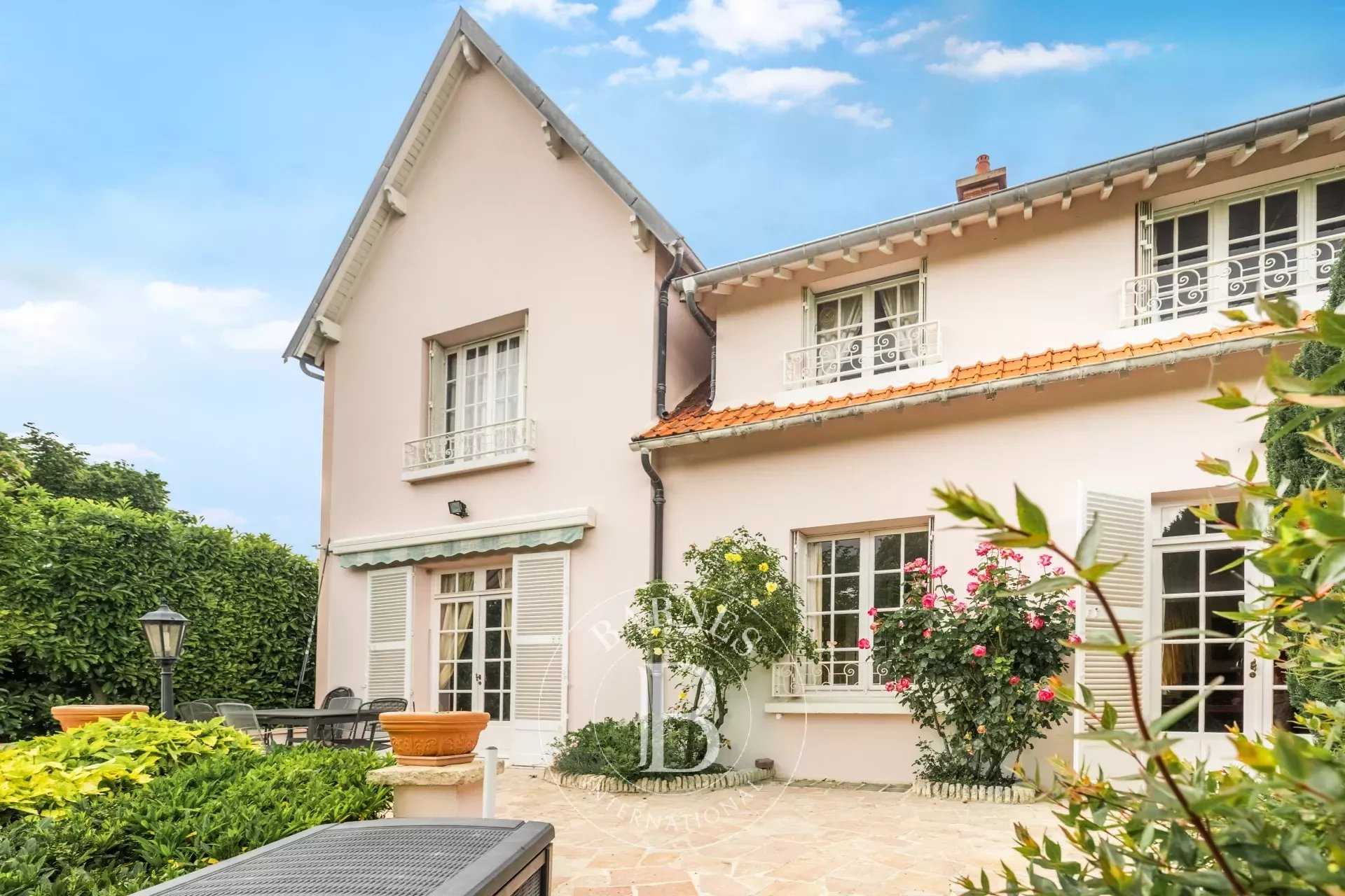Maison Mareil-Marly  -  ref 83041508 (picture 1)