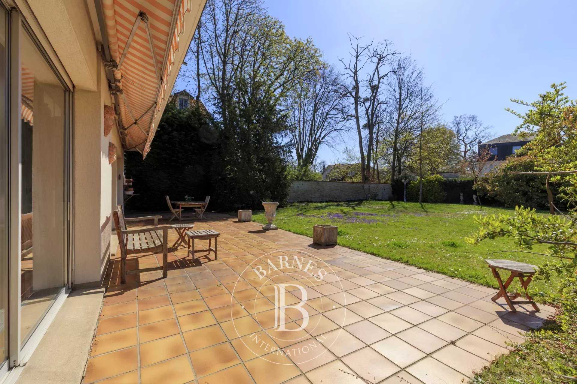 Maison Le Vésinet  -  ref 85021934 (picture 2)
