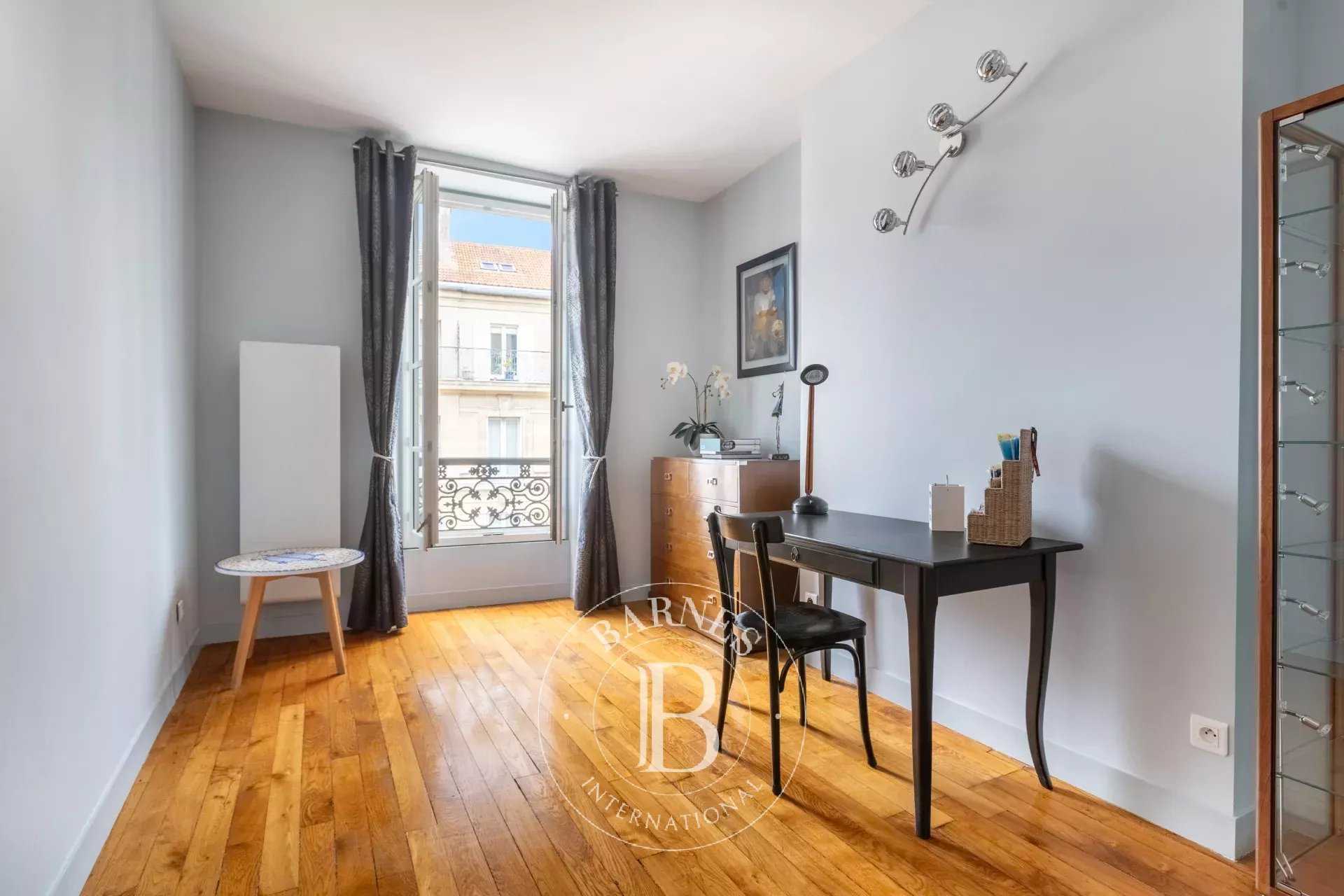 Appartement Saint-Germain-en-Laye  -  ref 84960675 (picture 3)