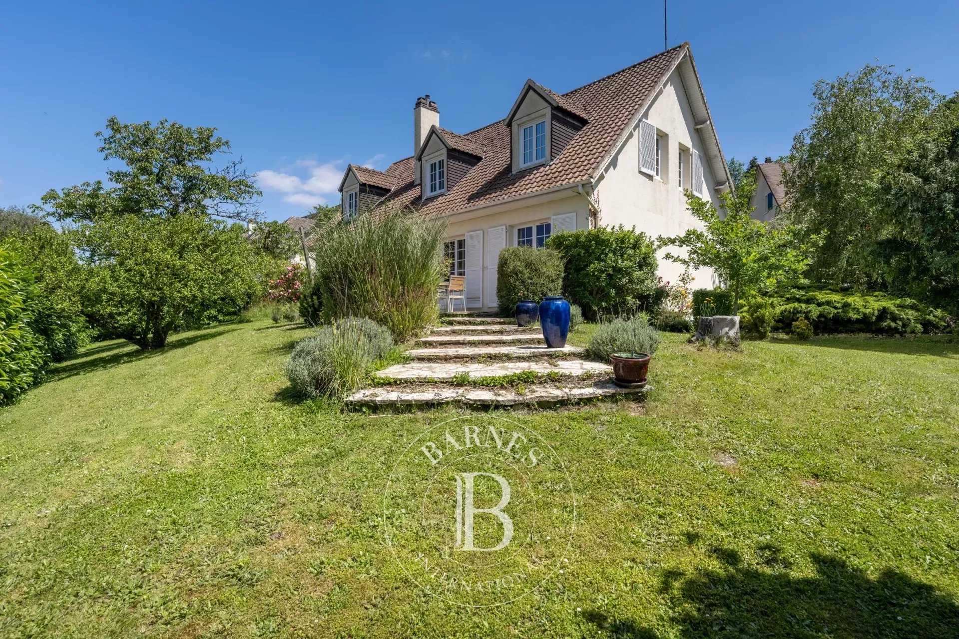 House Orgeval  -  ref 84945019 (picture 1)