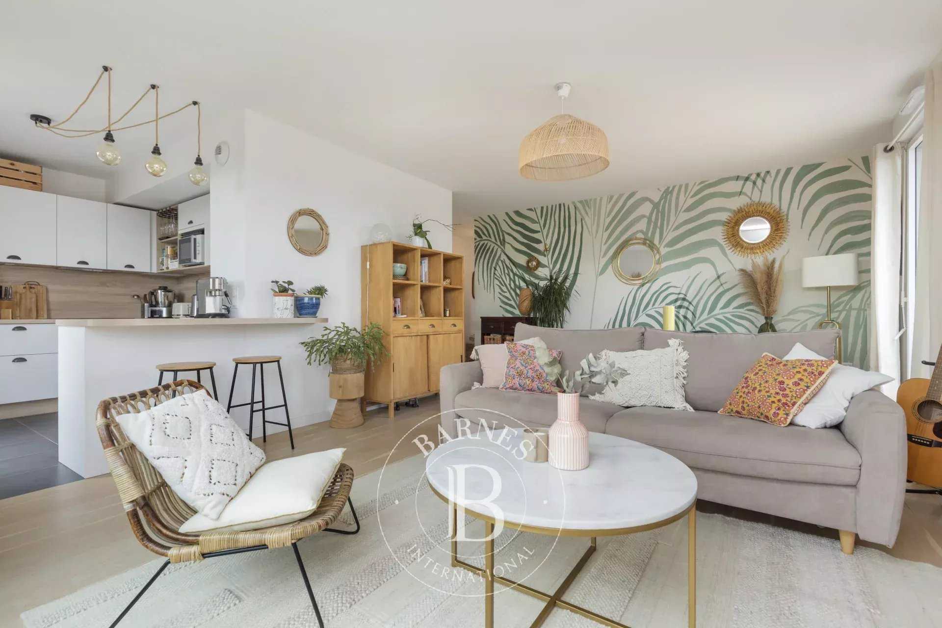 Apartment Saint-Germain-en-Laye  -  ref 85930415 (picture 1)