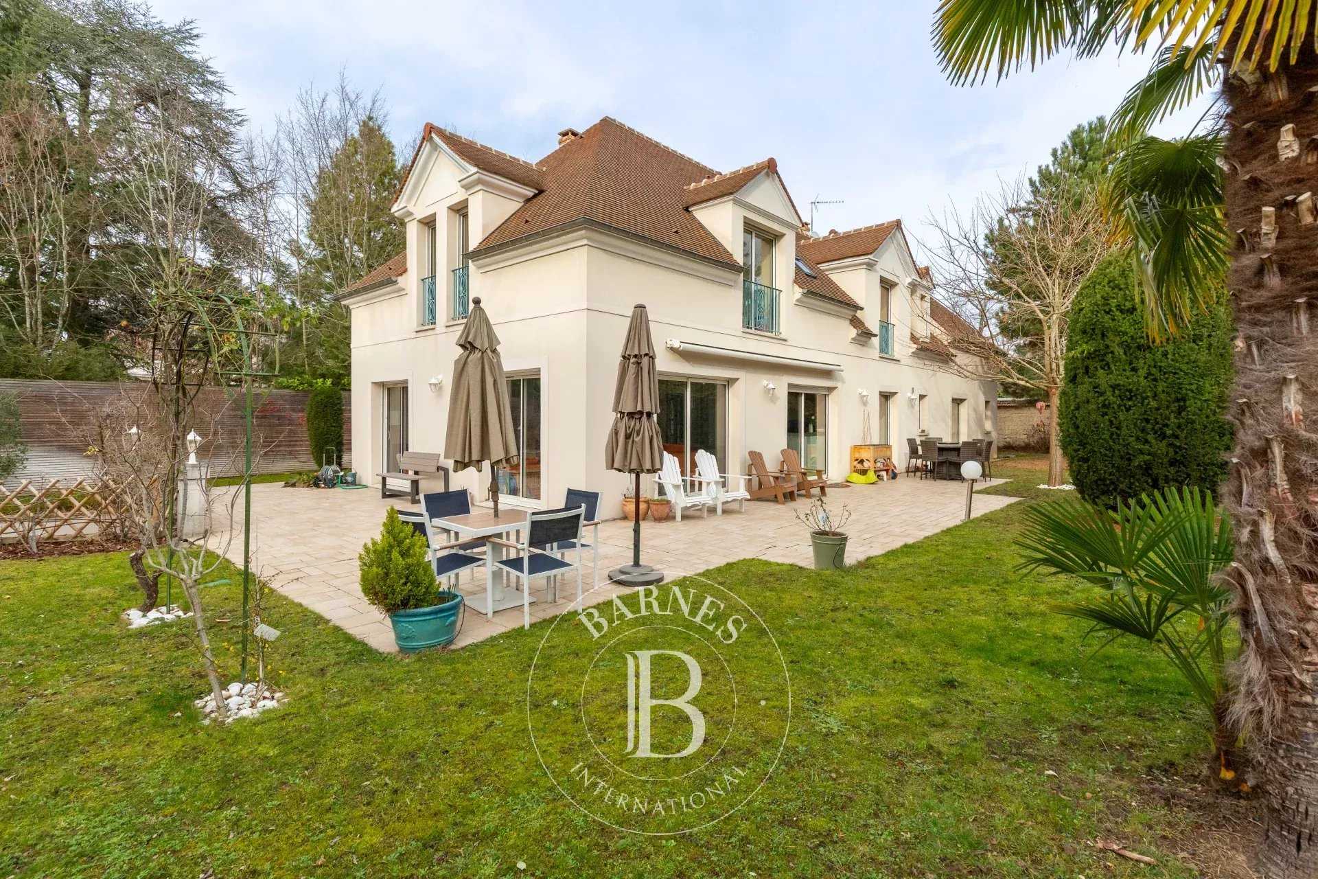 Maison Le Vésinet  -  ref 86388028 (picture 2)