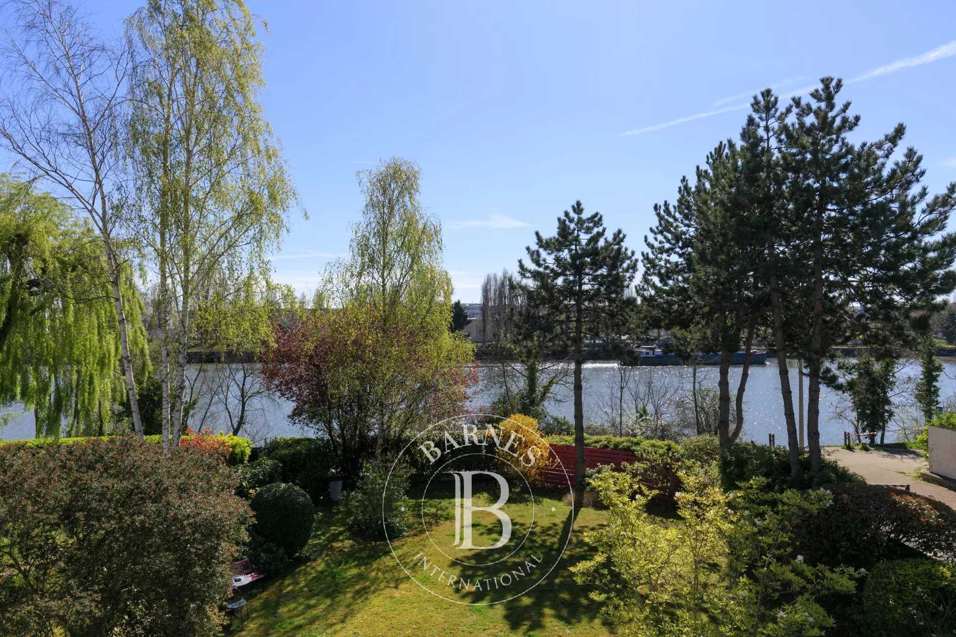 Villa Chatou  -  ref 82361080 (picture 1)