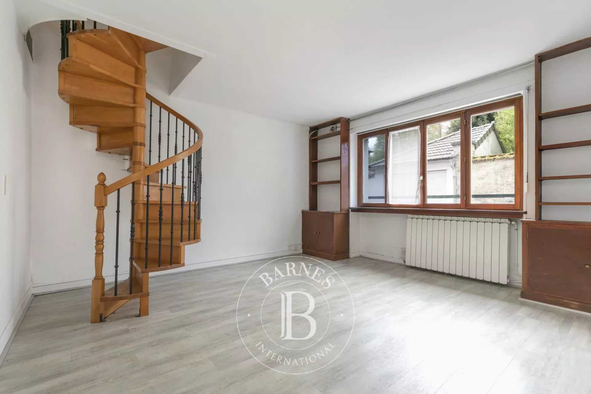 Appartement Saint-Germain-en-Laye  -  ref 85835179 (picture 1)