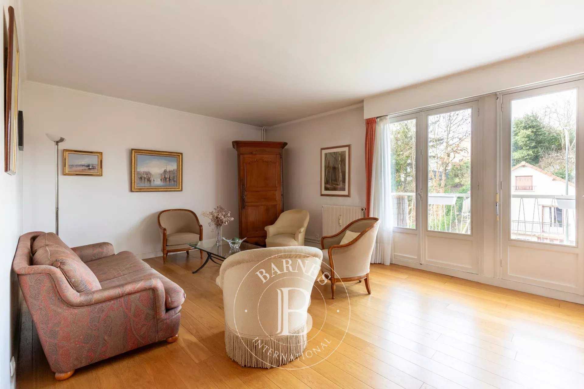 Piso Saint-Germain-en-Laye  -  ref 86480339 (picture 1)