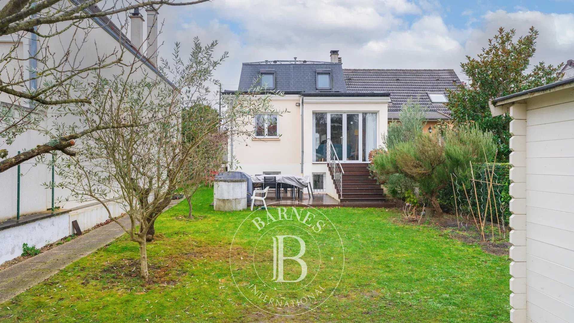 Maison Chatou  -  ref 85604226 (picture 1)