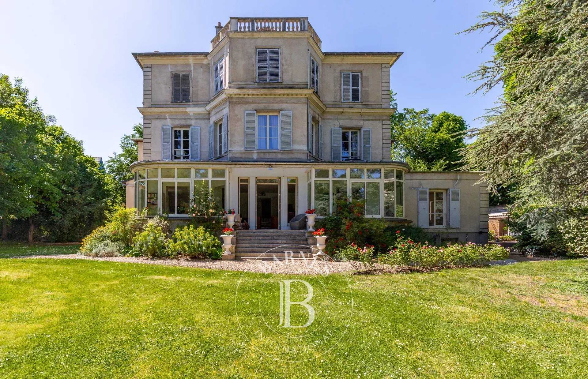 Piso Saint-Germain-en-Laye  -  ref 85945863 (picture 1)