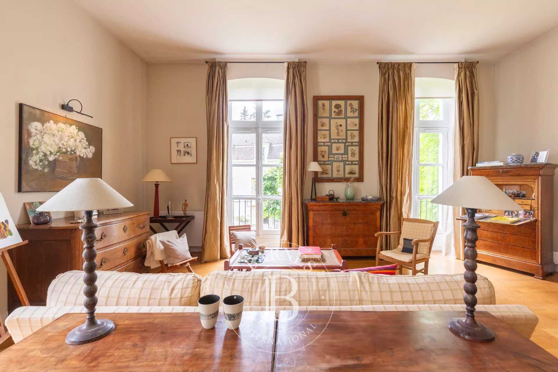 Appartement Saint-Germain-en-Laye  -  ref 85936624 (picture 2)