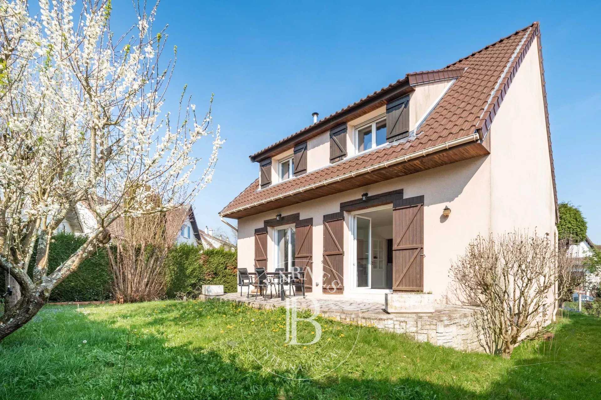 Maison Saint-Germain-en-Laye  -  ref 86822904 (picture 2)