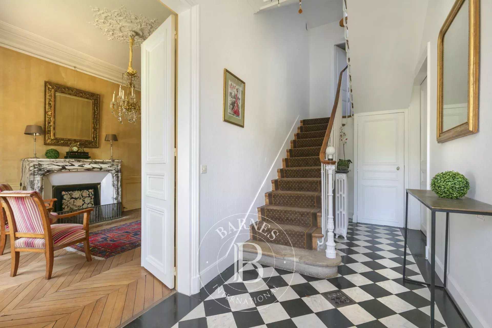 House Le Vésinet  -  ref 85993968 (picture 2)