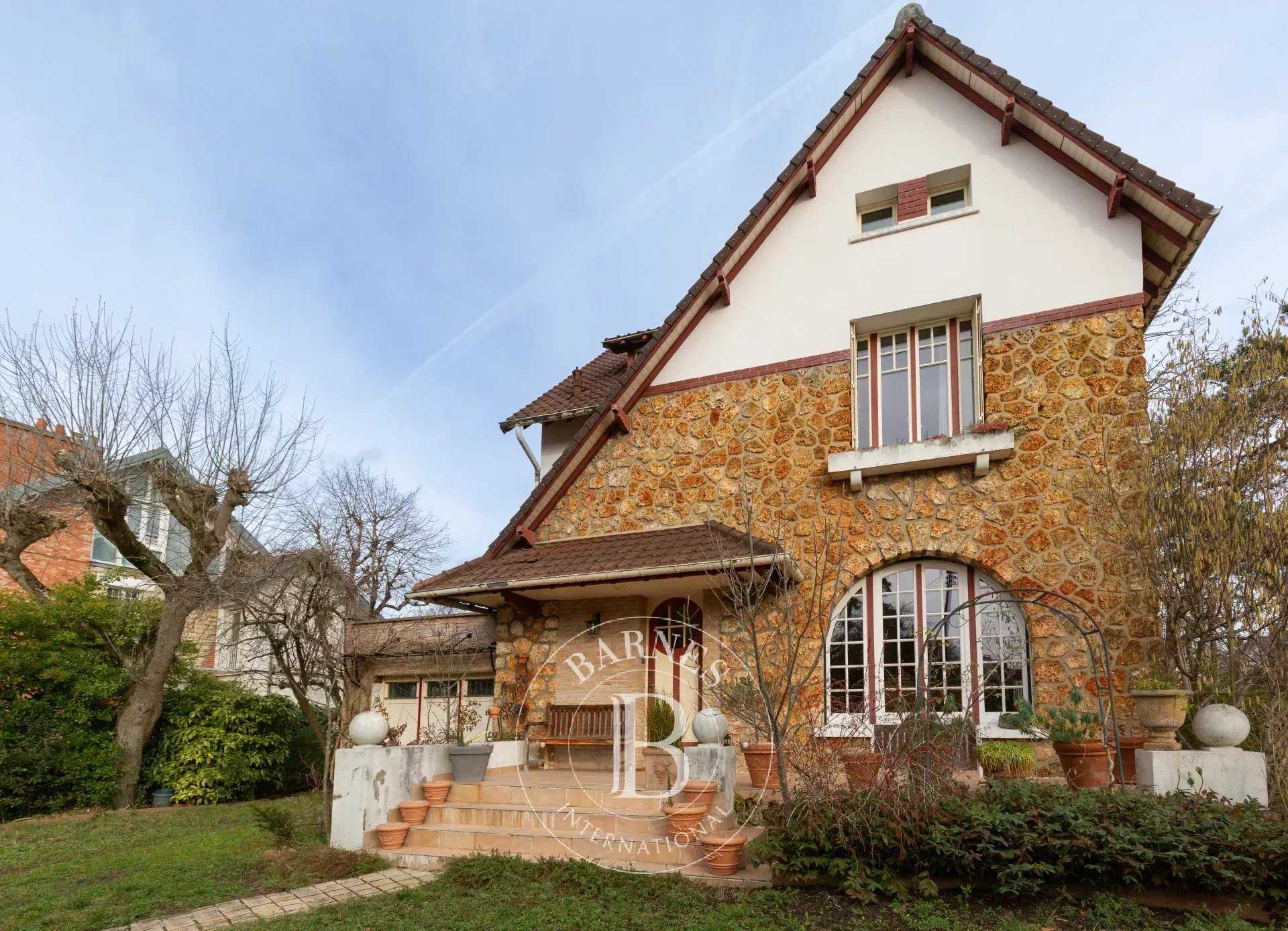 Le Vésinet  - Maison 6 Pi&egrave;ces 3 Chambres