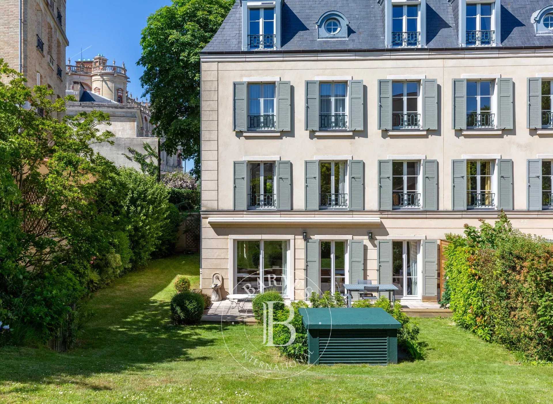 Appartement Saint-Germain-en-Laye  -  ref 85945867 (picture 1)
