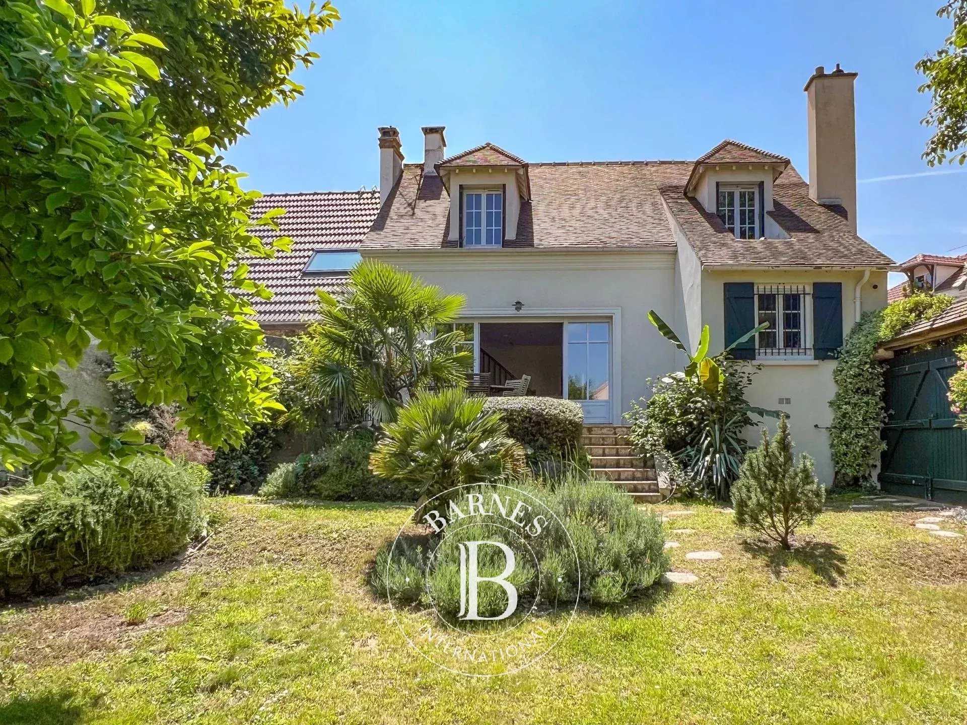 House Mareil-Marly  -  ref 85975358 (picture 1)