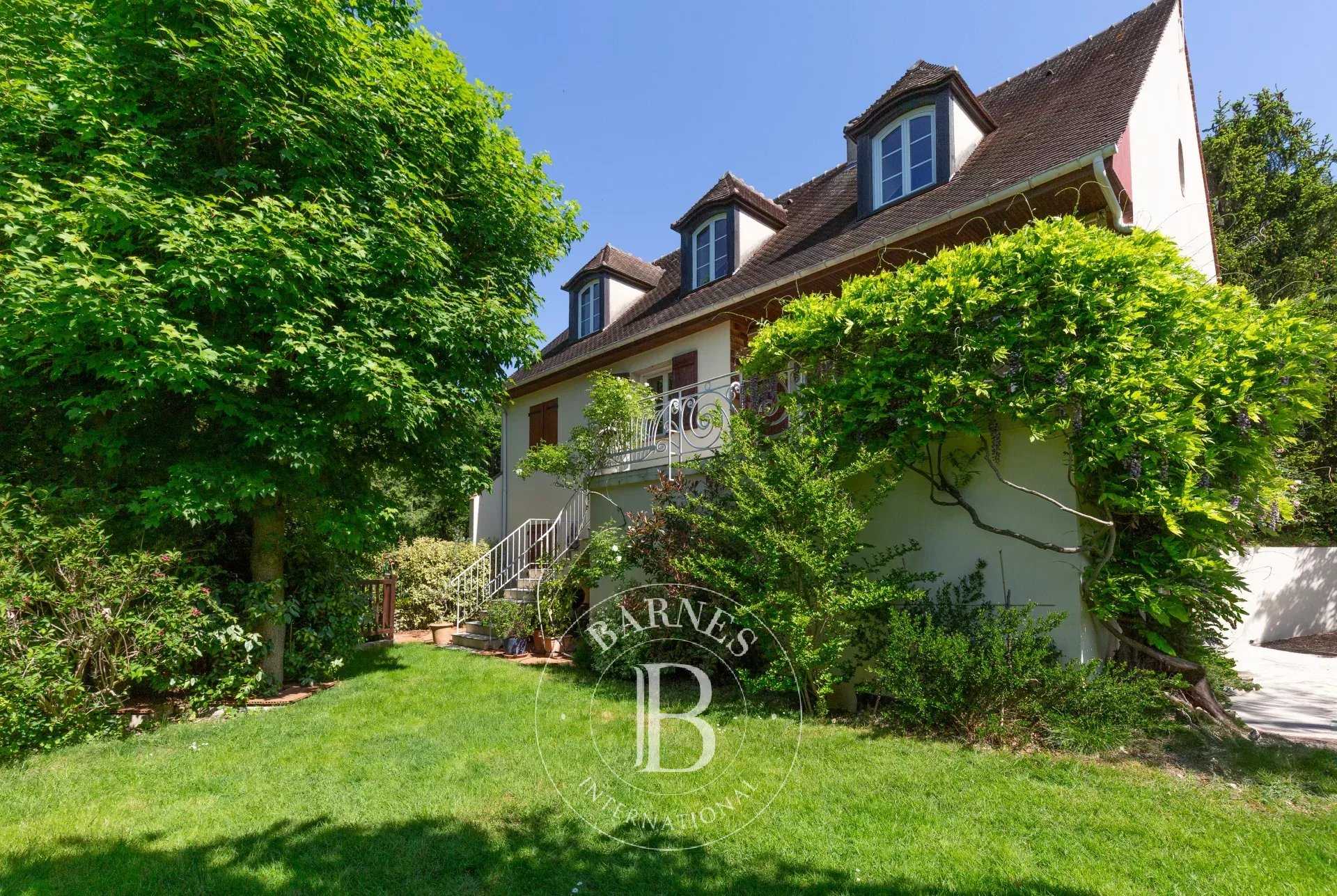 Casa Saint-Germain-en-Laye  -  ref 85863579 (picture 1)