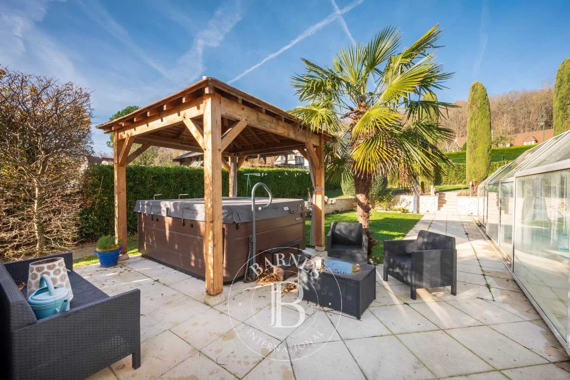 House Orgeval  -  ref 85473959 (picture 1)