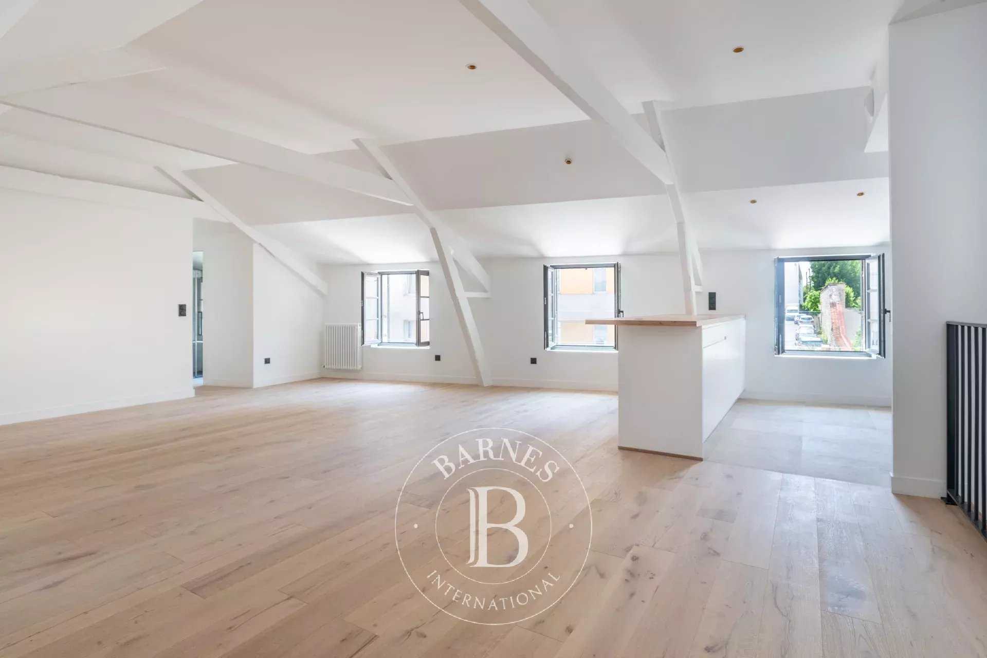 Maison Saint-Germain-en-Laye  -  ref 85040157 (picture 1)