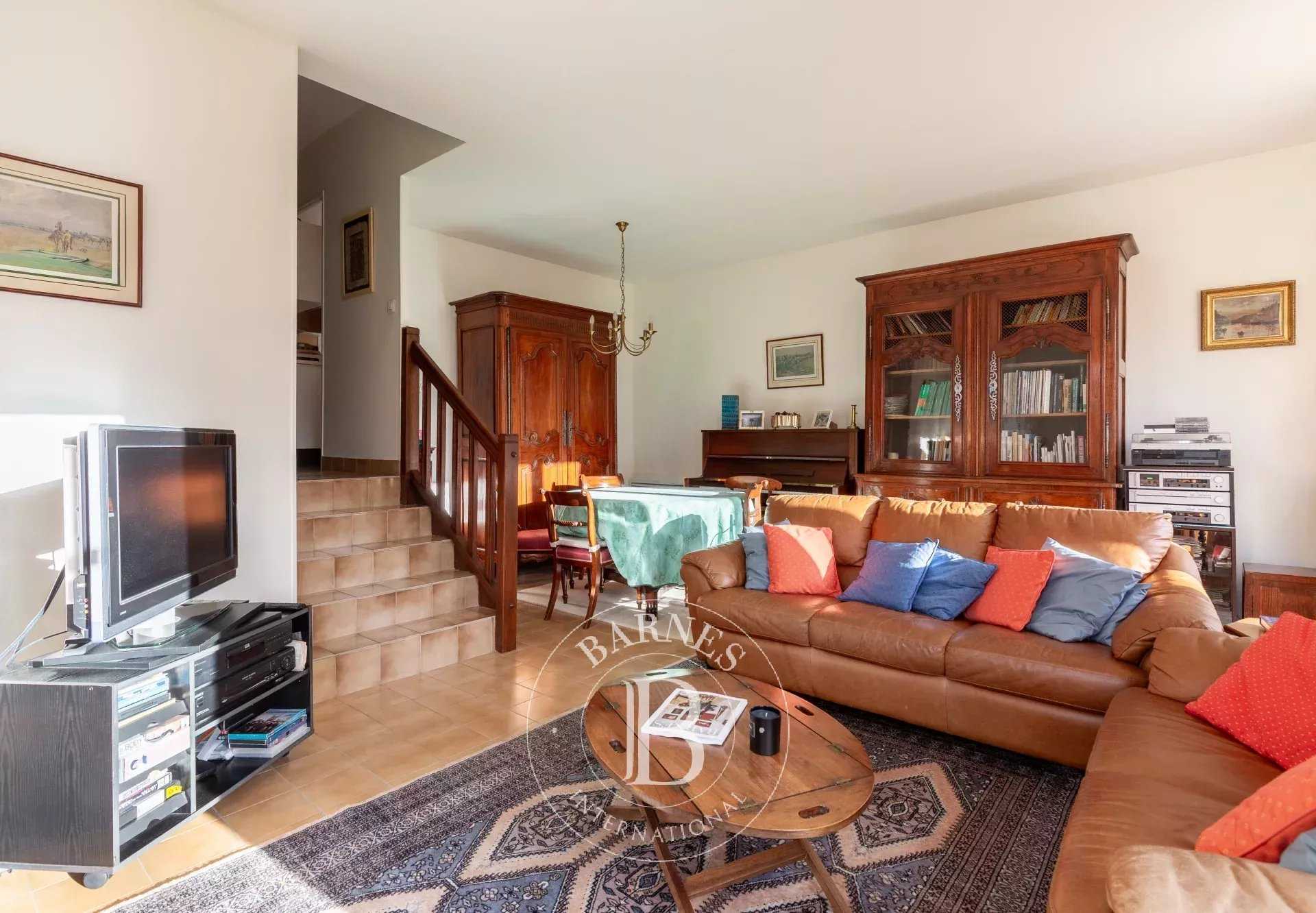 House Saint-Germain-en-Laye  -  ref 86437200 (picture 2)