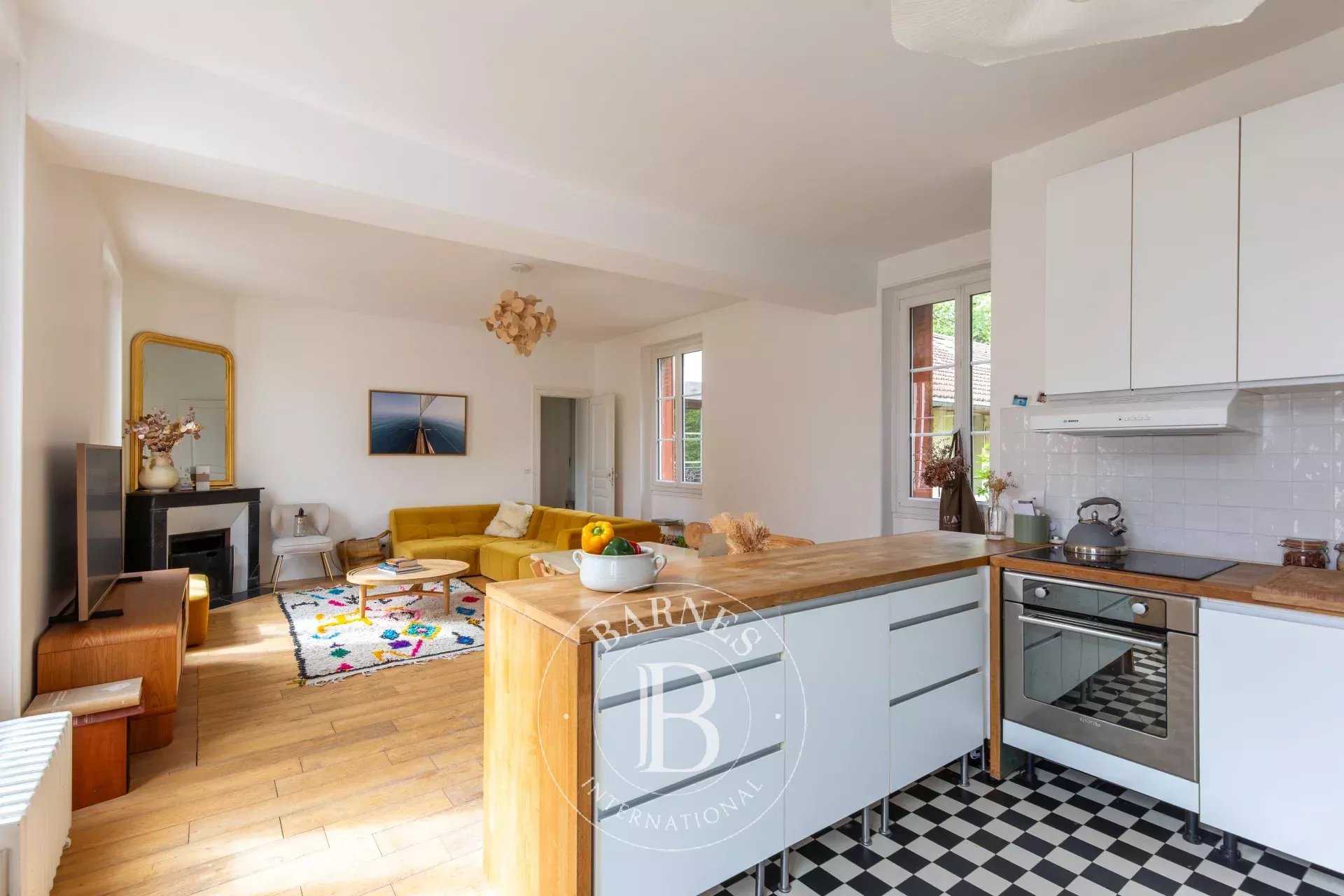 Appartement Saint-Germain-en-Laye  -  ref 86918300 (picture 3)