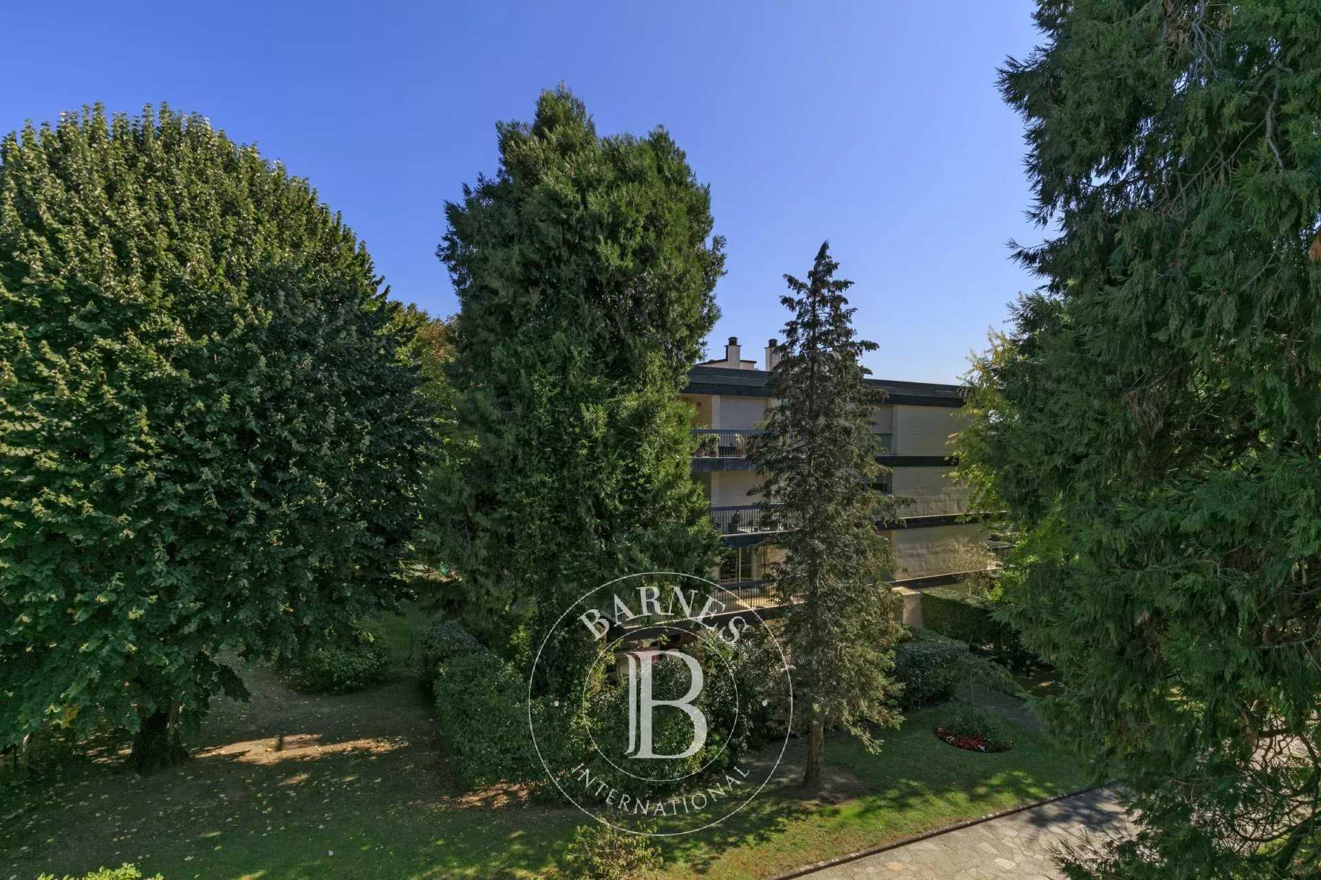 Appartement Chatou  -  ref 86235579 (picture 1)