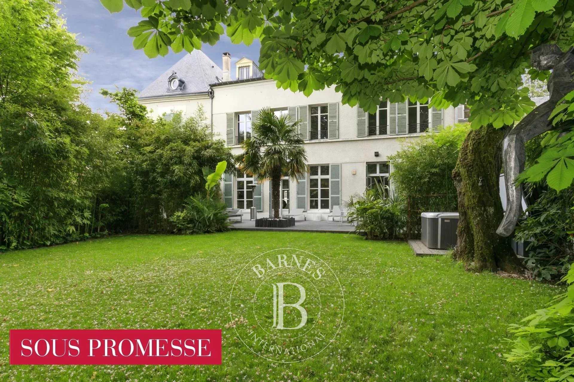 Maison Saint-Germain-en-Laye  -  ref 82528890 (picture 1)
