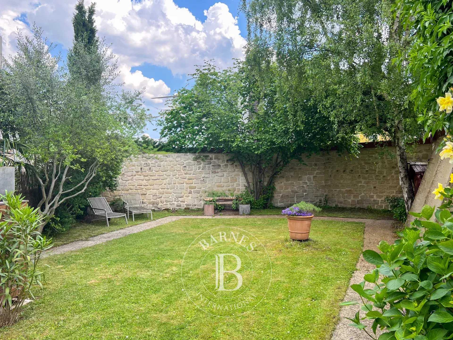 House Saint-Germain-en-Laye  -  ref 85570737 (picture 1)