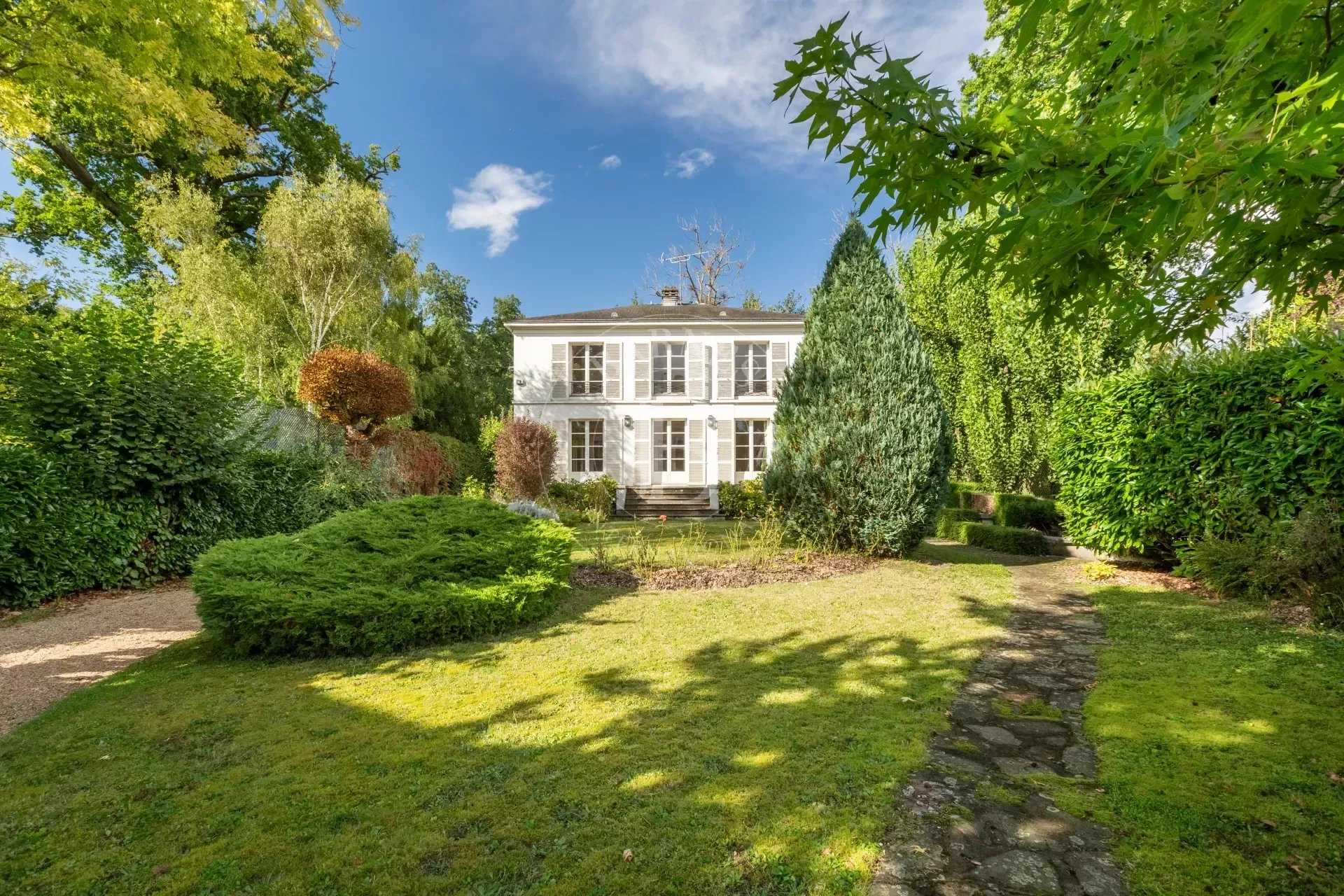 House Saint-Germain-en-Laye  -  ref 85257826 (picture 1)