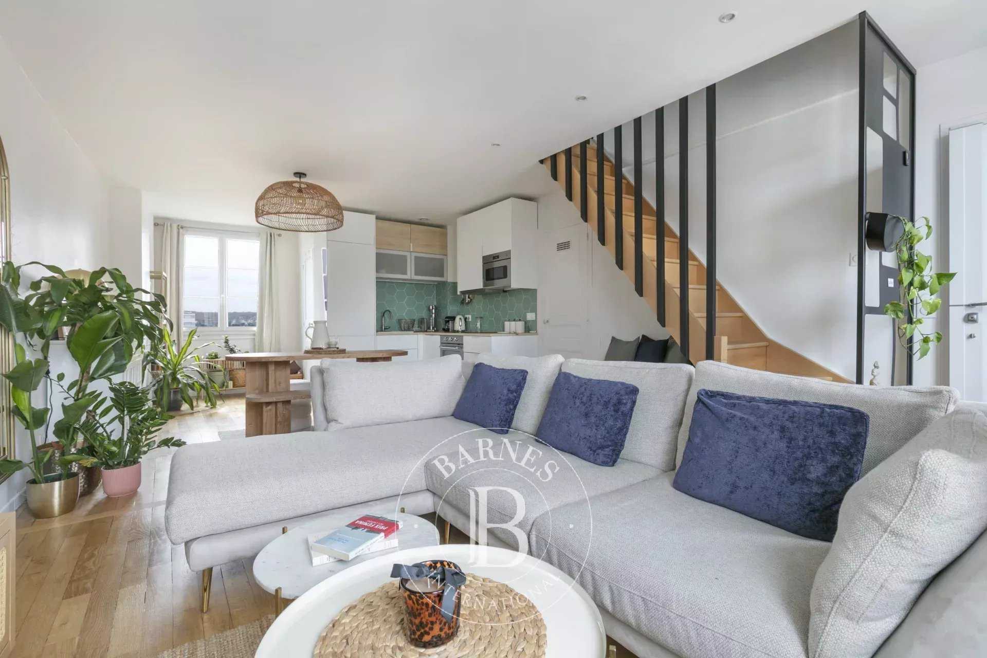 Appartement Saint-Germain-en-Laye  -  ref 85747401 (picture 2)