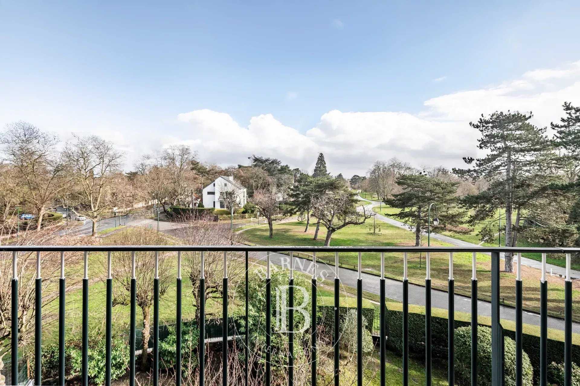 Apartment Le Vésinet  -  ref 86693132 (picture 1)