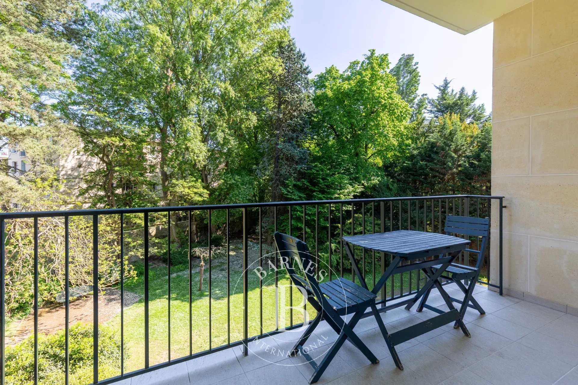 Piso Saint-Germain-en-Laye  -  ref 85891882 (picture 1)