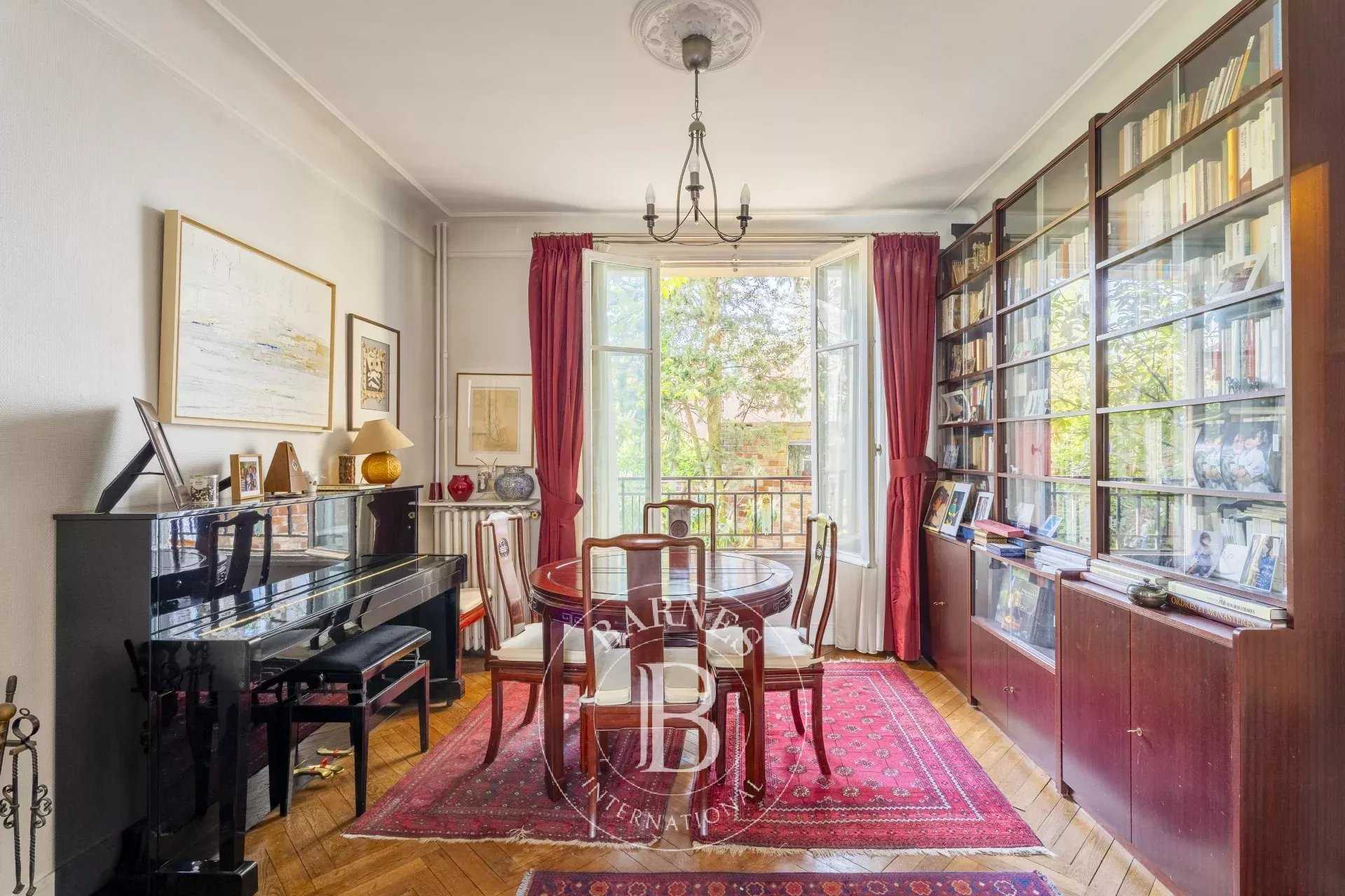 Maison Saint-Germain-en-Laye  -  ref 85823289 (picture 1)