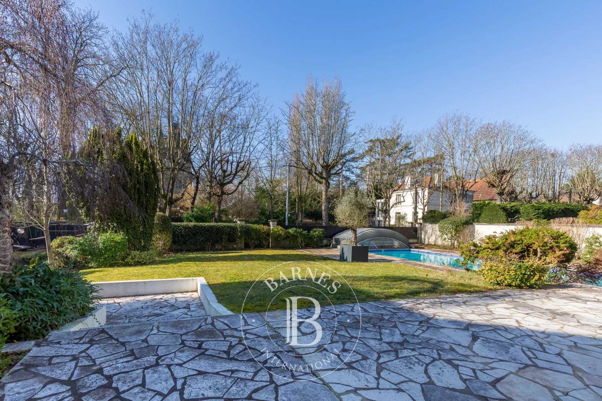 Maison Chatou  -  ref 85348205 (picture 1)