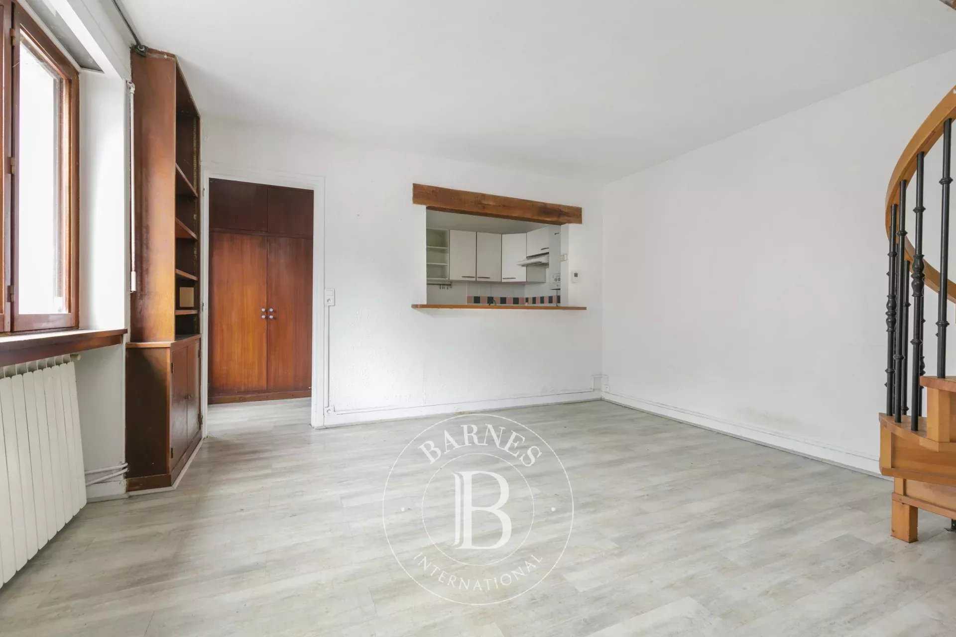 Appartement Saint-Germain-en-Laye  -  ref 85835179 (picture 2)