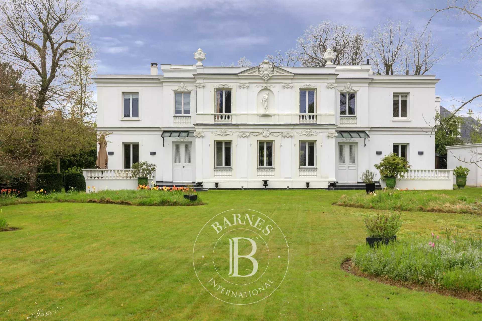 Propriété Le Vésinet  -  ref 86018964 (picture 1)