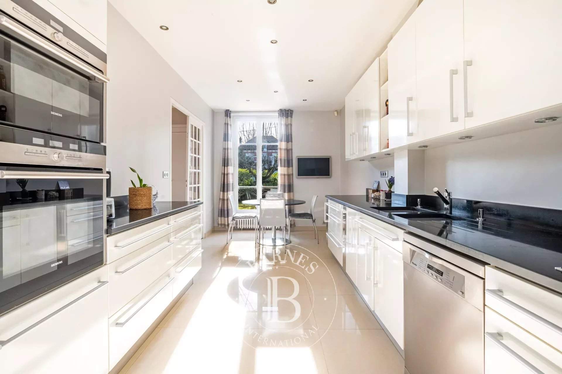 Le Vésinet  - Maison 9 Pi&egrave;ces 5 Chambres - picture 7