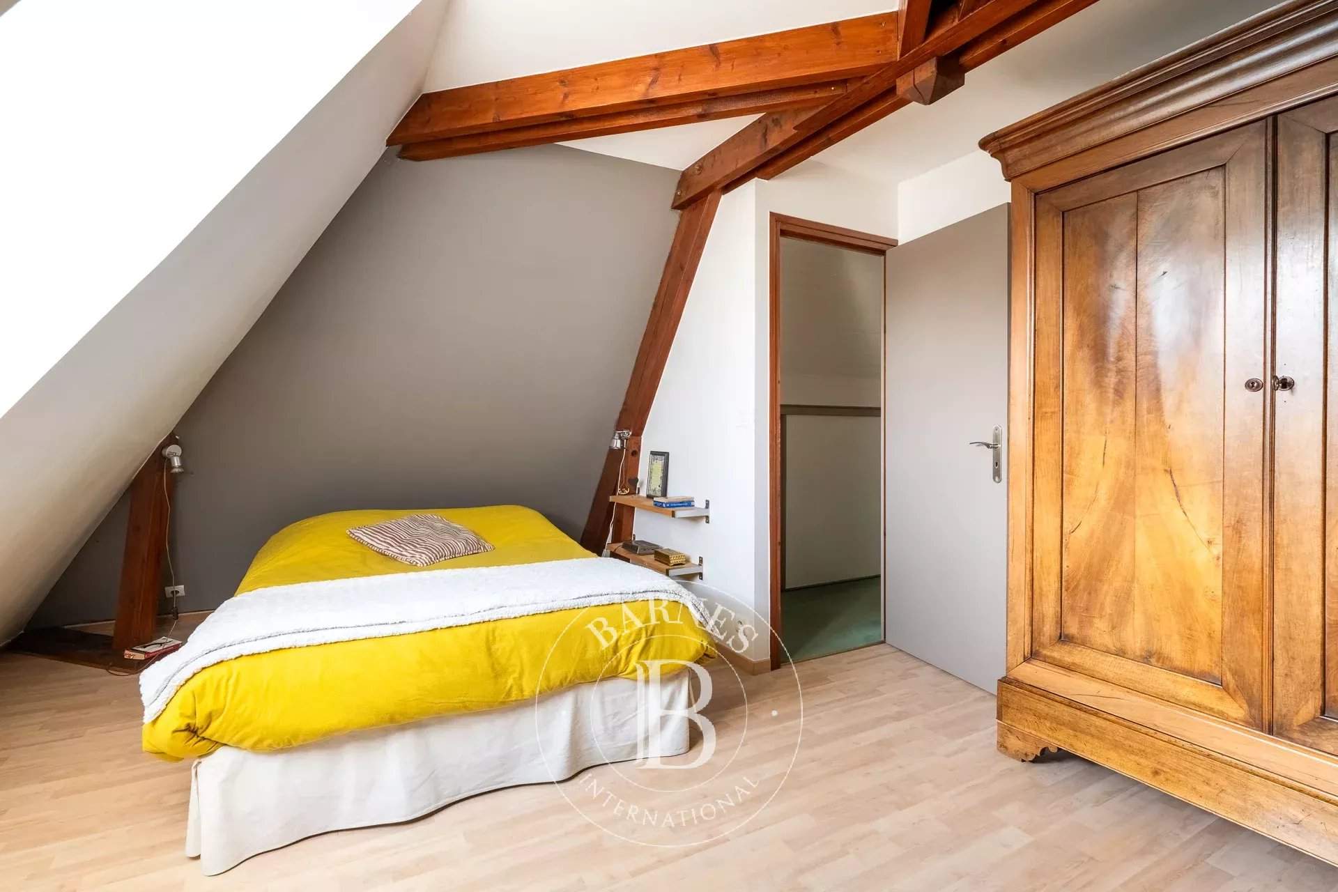 Villennes-sur-Seine  - Maison 6 Pièces - picture 10