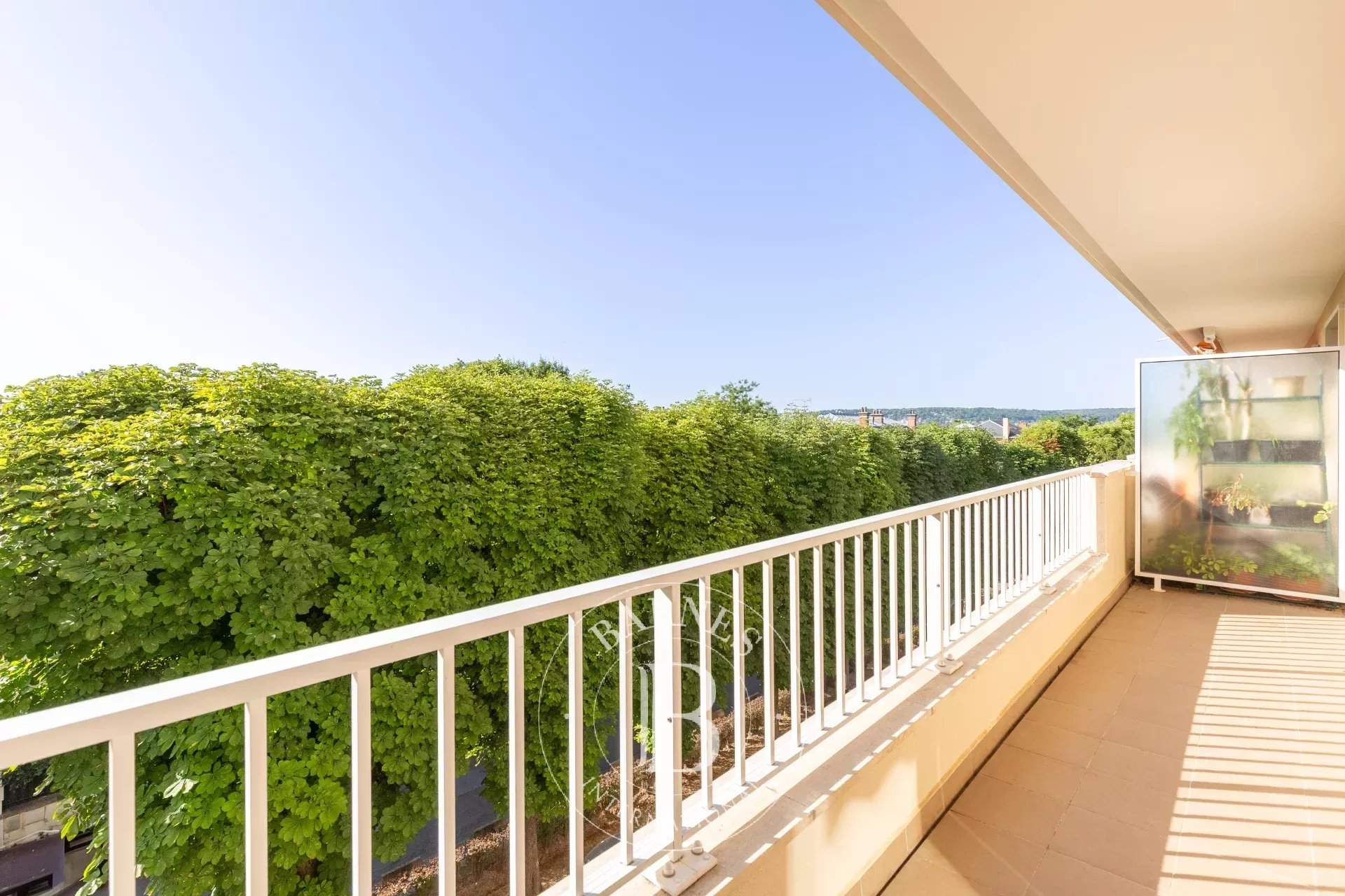 Saint-Germain-en-Laye  - Apartment 2 Bedrooms - picture 1