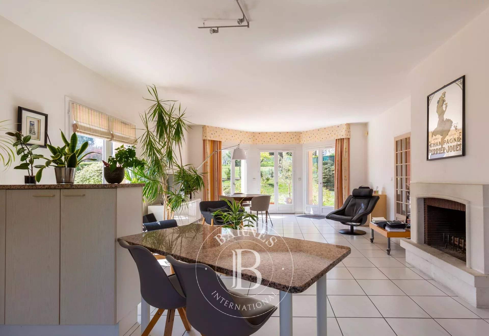 Fourqueux  - Maison 10 Pièces 5 Chambres - picture 10