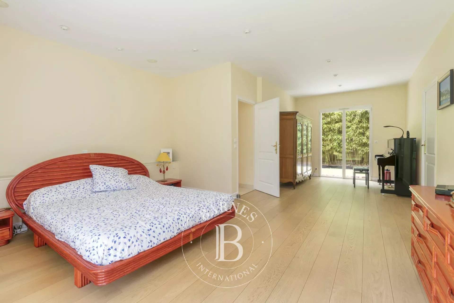 Le Vésinet  - Casa 9 Cuartos 5 Habitaciones - picture 14