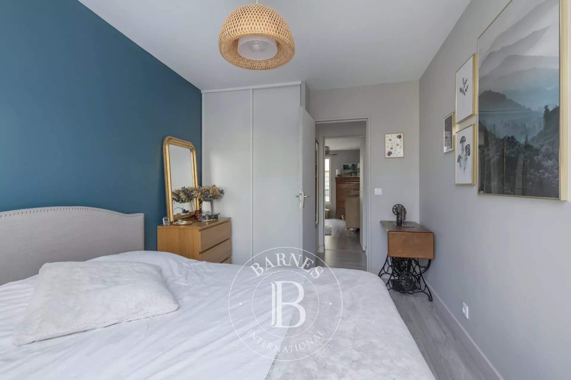 Saint-Germain-en-Laye  - Appartement 4 Pièces 2 Chambres - picture 3