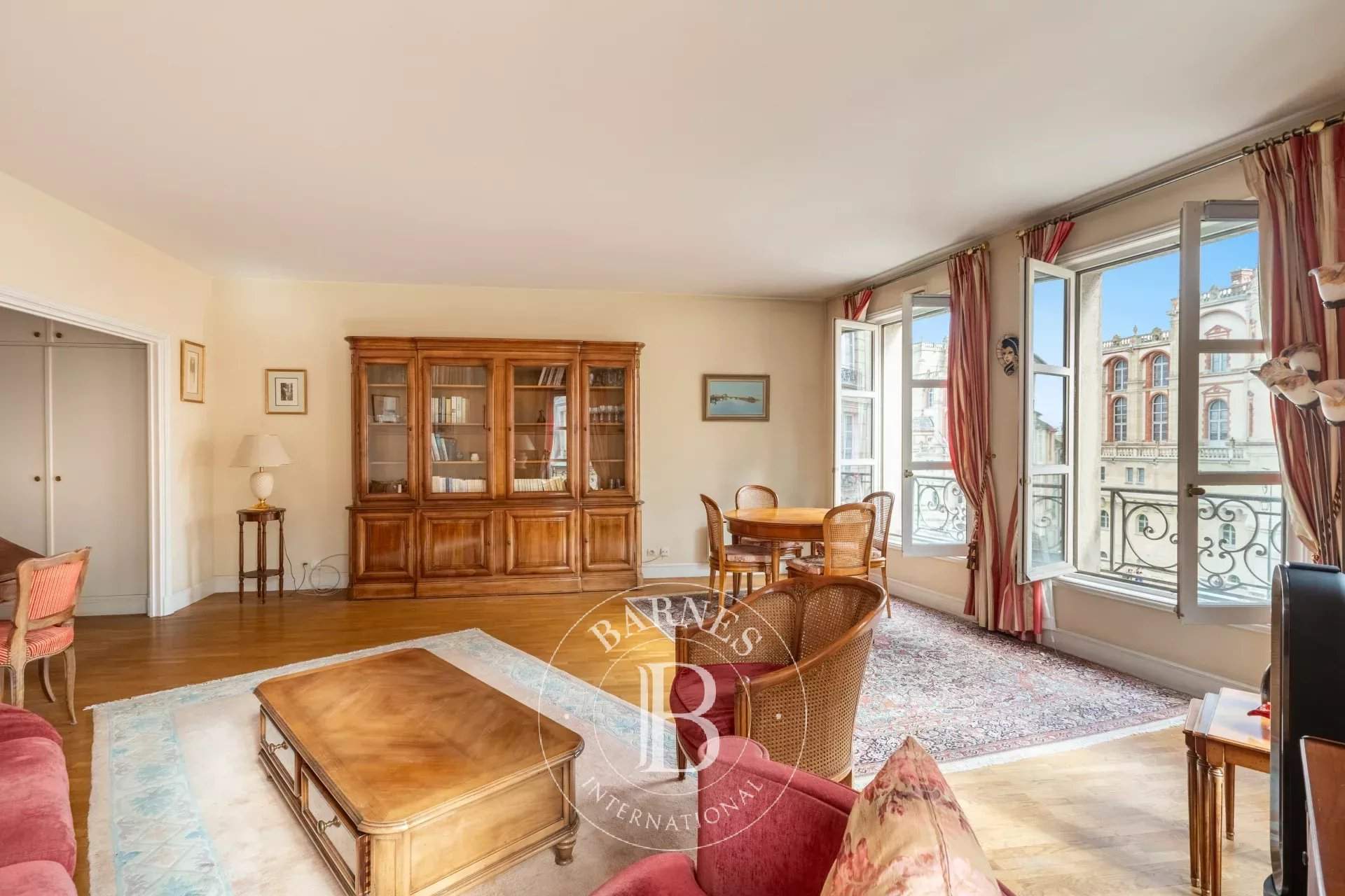 Saint-Germain-en-Laye  - Appartement 3 Pièces 2 Chambres - picture 4