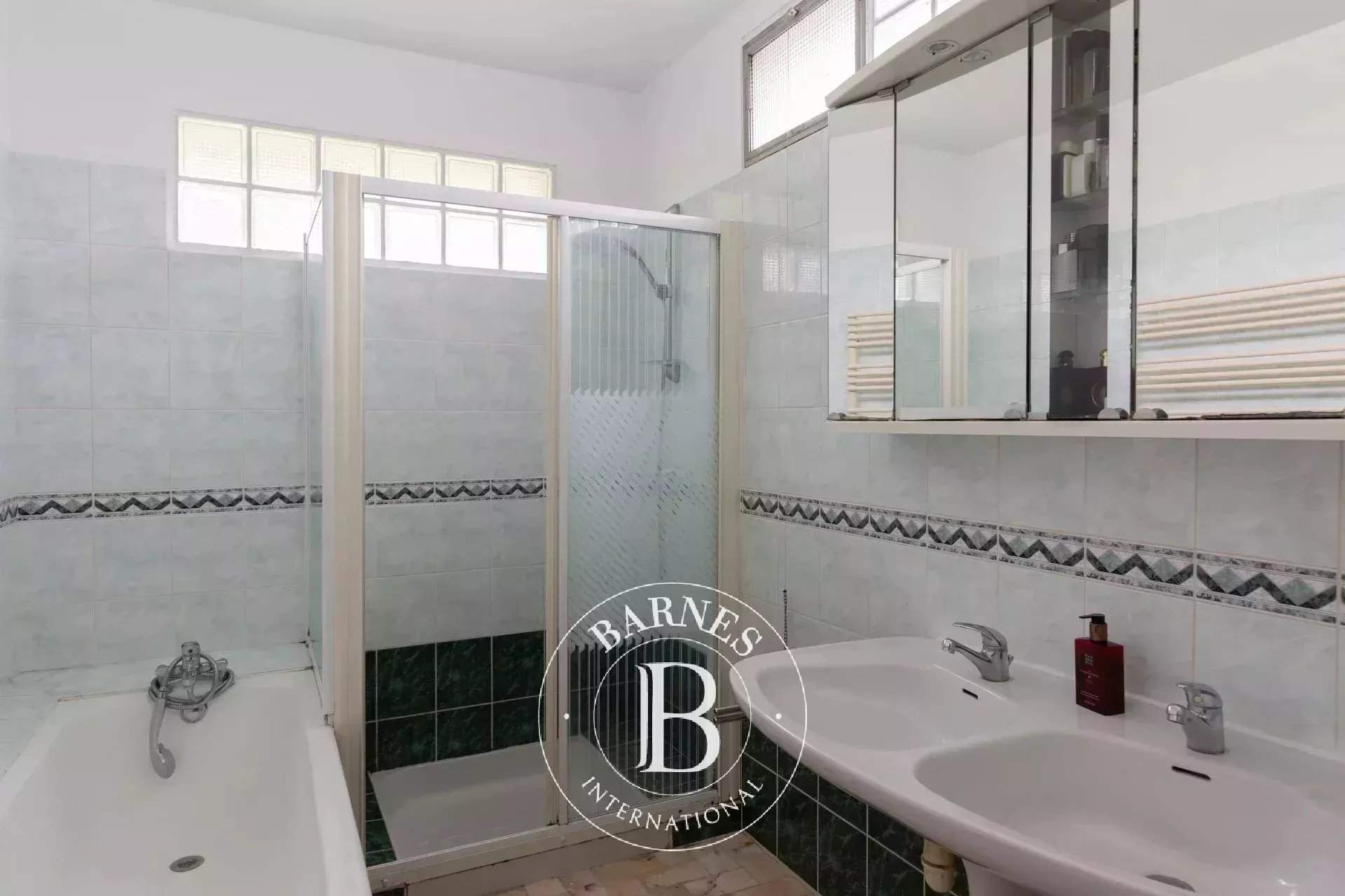 Saint-Germain-en-Laye  - House 6 Bedrooms - picture 12