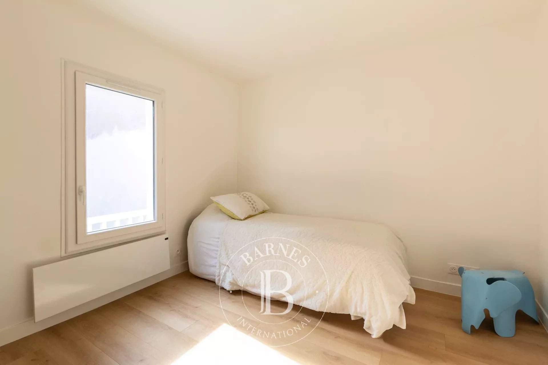 Saint-Germain-en-Laye  - Appartement 5 Pièces 3 Chambres - picture 10