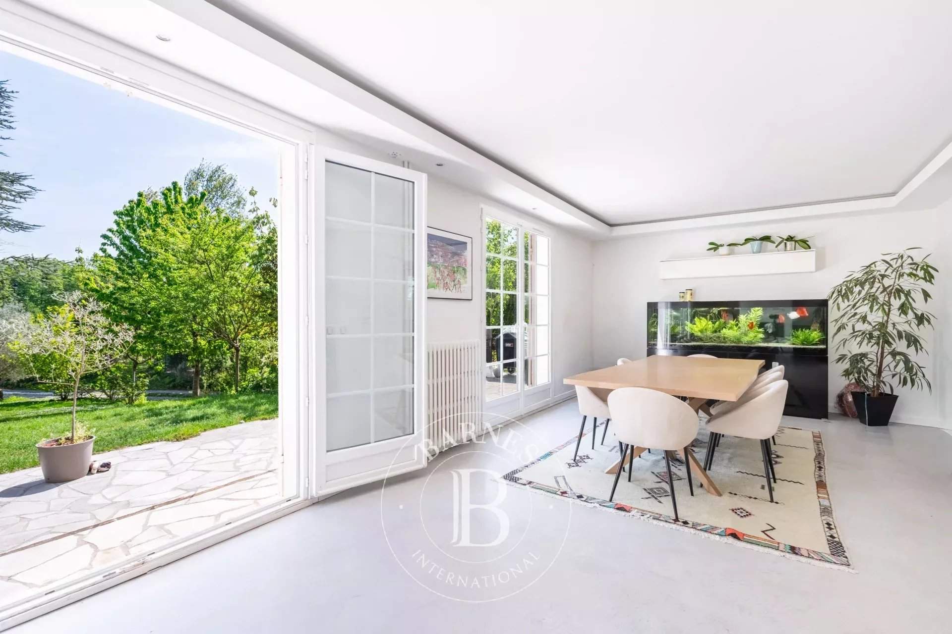 Andrésy  - Maison 8 Pi&egrave;ces 5 Chambres - picture 9