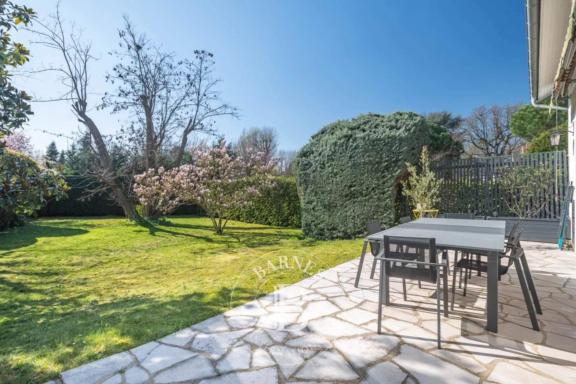 Le Vésinet  - Maison 6 Pi&egrave;ces 4 Chambres - picture 8