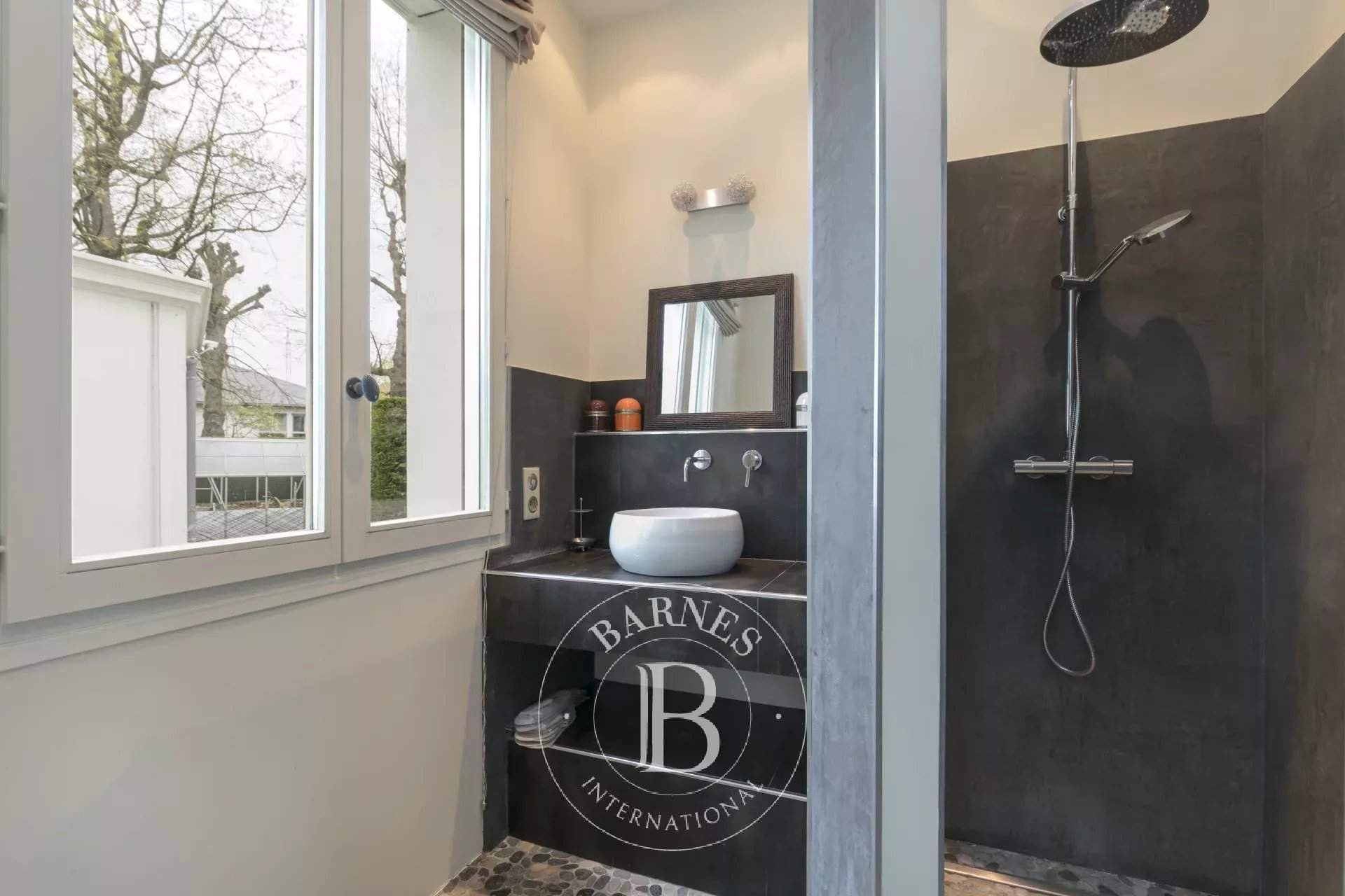 Le Vésinet  - Propriété 8 Pi&egrave;ces 5 Chambres - picture 9