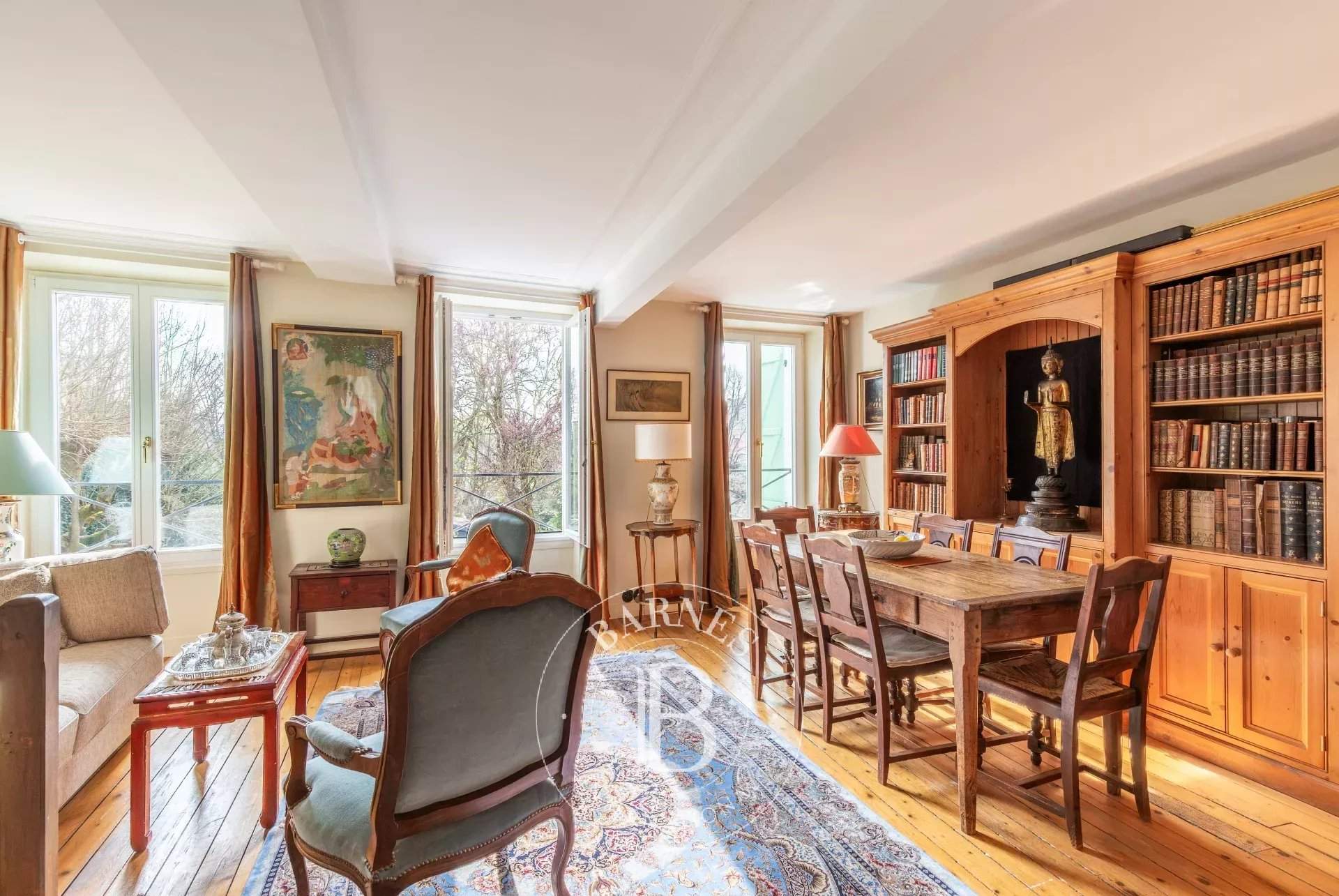 Saint-Germain-en-Laye  - Appartement 7 Pi&egrave;ces 3 Chambres - picture 2