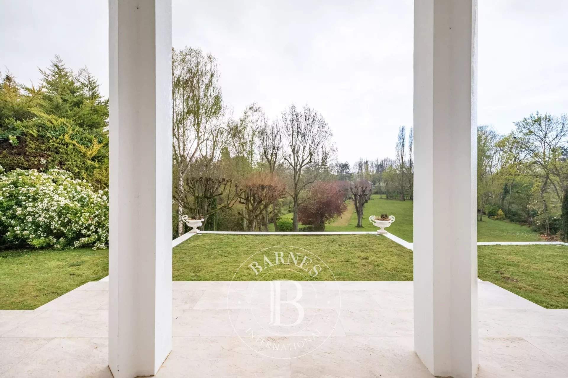 Vaux-sur-Seine  - Finca 12 Cuartos 7 Habitaciones - picture 13